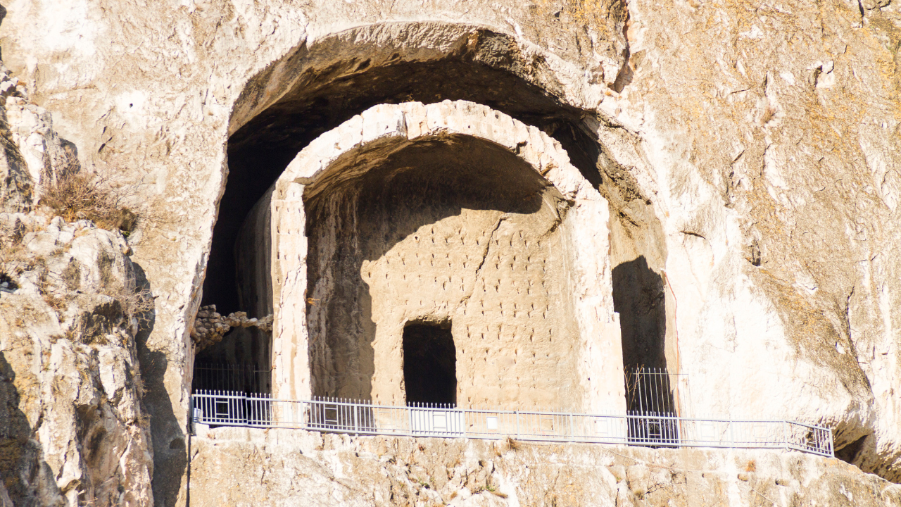 Doğa Ve Tarihin Kusursuz Uyumu Amasya Rehberi-2