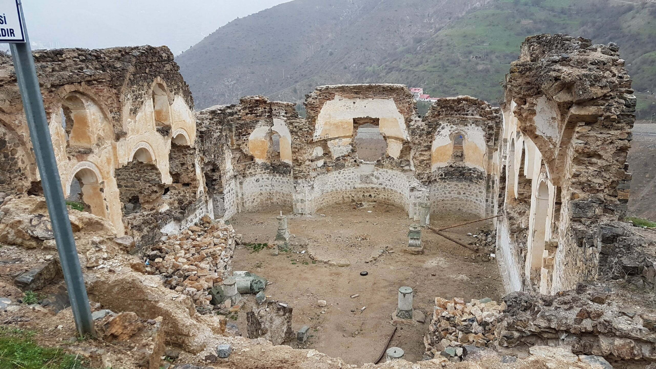 Gümüşhane’nin Gizemli Köşeleri Doğa Ve Tarih Keşfe Çağırıyor!-2
