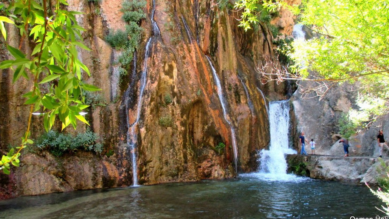 Günpınar Vadisi Ve Şelalesi