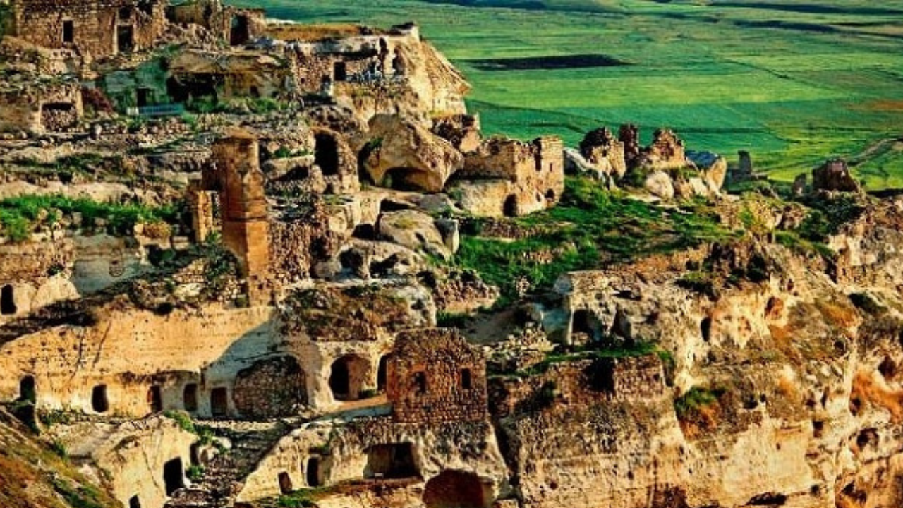 Hasankeyf Mağaraları
