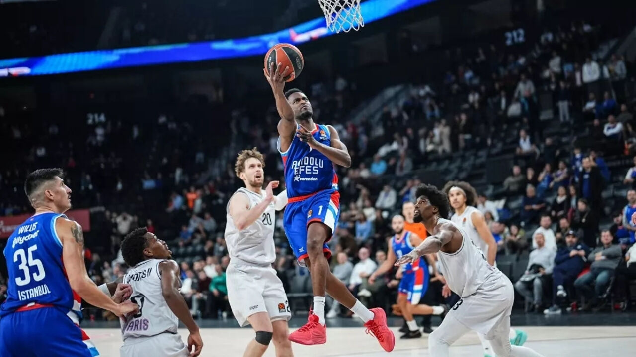İstatistiklerle Efes Asvel Rekabeti