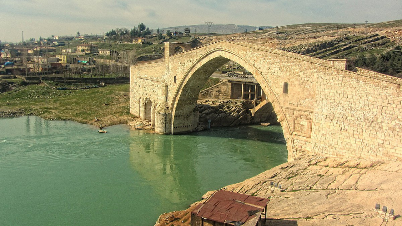 Malabadi Köprüsü