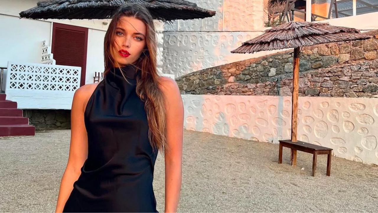 Afra Saraçoğlu Ev Adresi Ifşa Olunca Taşınmak Zorunda Kaldı! (4)