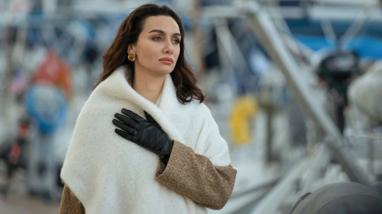 Birce Akalay Kimdir Kaç Yaşında (2)