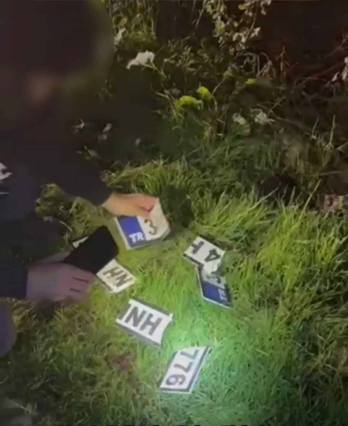 Y A L O V A D A D U K K A N A L A C A K K I S I Y I 100 B I N D 1004290 297987