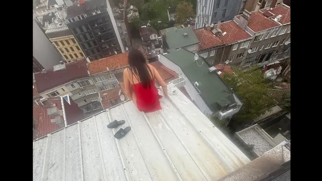 Şişli’de şüpheli ölüm: Genç kadının son fotoğrafı ortaya çıktı