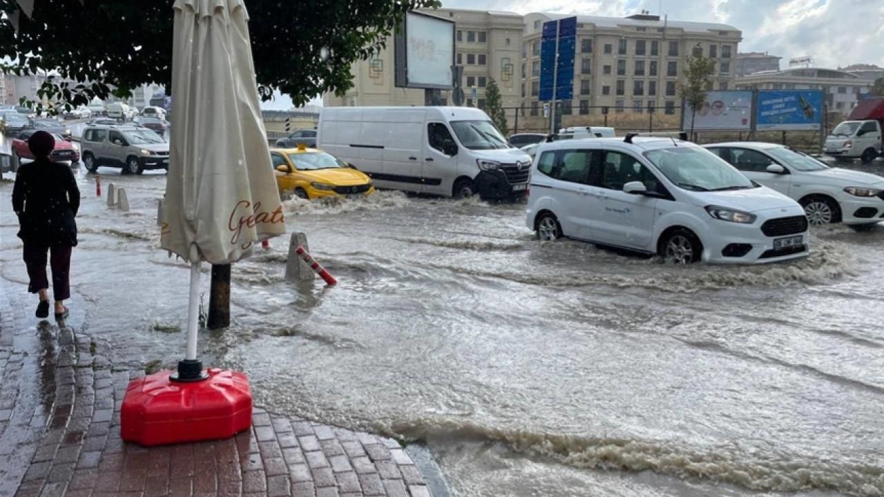 İstanbul’da sağanak sonrası altyapı ve kent planlaması tartışması
